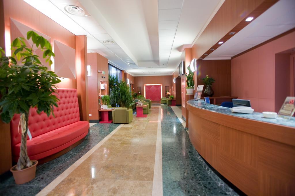 Hotel Mareschi Palace Novara Exterior foto